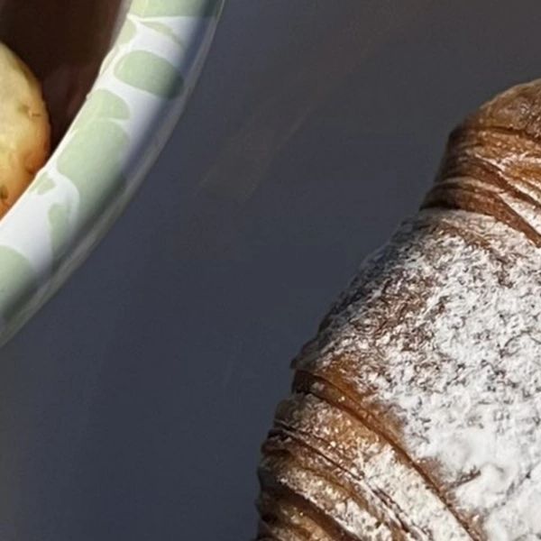 Croissant Mantequilla